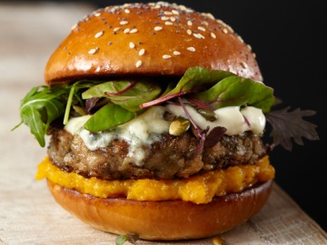Vega burger s dýňovým pyré  Recepty na každý den