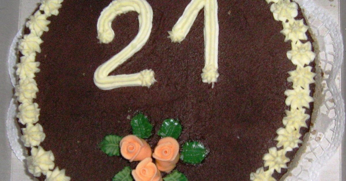 Ideálny darček na narodeniny: Orechovo-banánová torta s ...