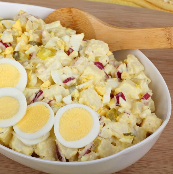 Vajíčkový šalát so zemiakmi a reďkovkou
