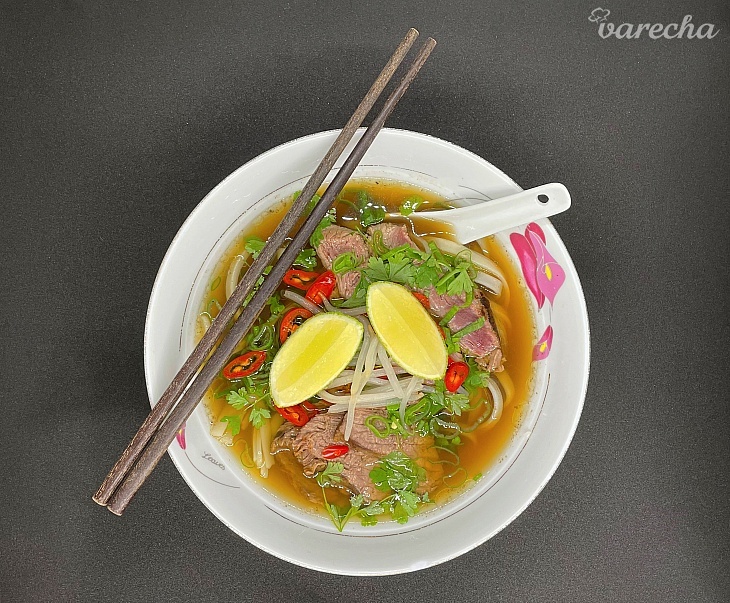 Vietnamská hovädzia polievka „Pho Bo“ (videorecept) recept ...