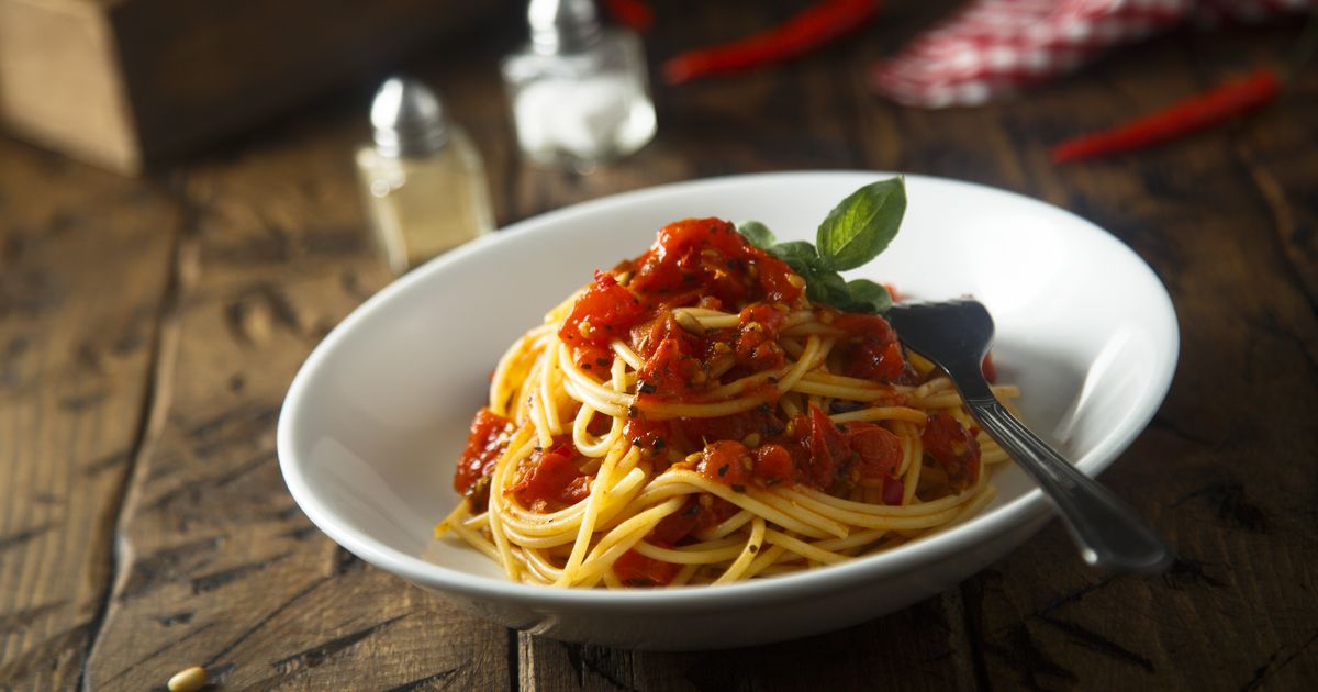 Špagety Pomodoro recept 30min.