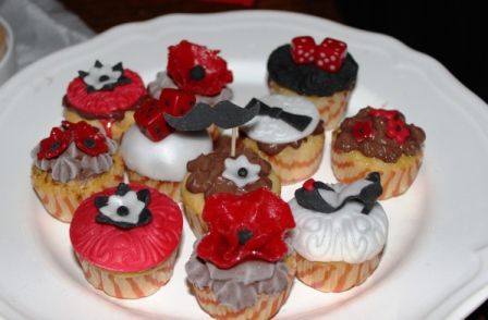 Mandľové cupcakes s pudingovým krémom