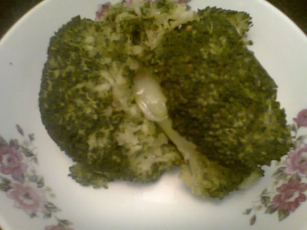Dusená brokolica s cesnakom