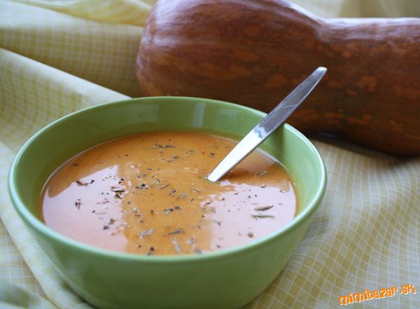 Tekvicová polievka vynikajúca jesenná polievka