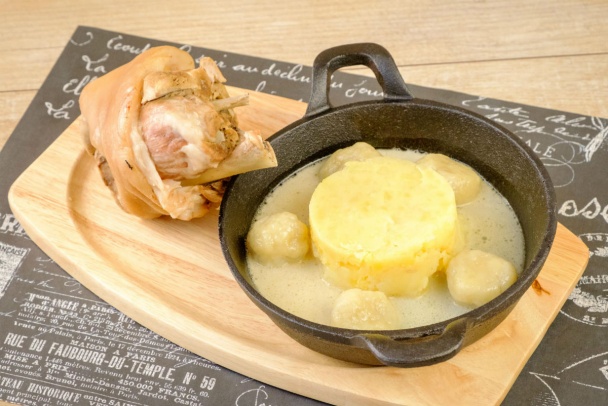 Bravčové koleno so zemiakovou polievkou s kapustnicou recept ...