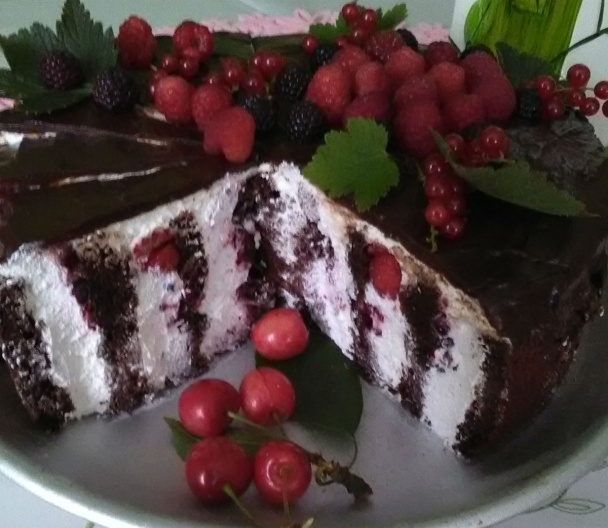 Výborná čokoládová torta bez múky s ovocím (fotorecept) recept ...